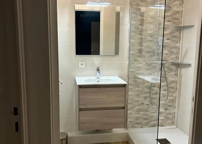 Appartement Proche Centre Et Transports